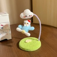 Cadeau créatif très vendu pour un ami, chat rose KT flottant avec lumière nocturne, décoration de table à domicile, jouet tricoté à la main