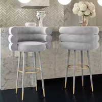 Nouveauté Meubles de salon pour restaurant Cuisine Loisirs Cadre en métal Bar Chaise de salle à manger en velours