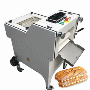 Baguette de boulangerie formant la machine Baguette de mouleur faisant la machine pour le pain français