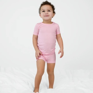 Pyjama bébé personnalisé avec logo, ensemble deux pièces pour enfants, en bambou et élasthanne, doux et respirant, vêtements de nuit à manches courtes, vêtements de détente d'é<span class=keywords><strong>t</strong></span>é, pyjama pour tout-petits - Product Image 1