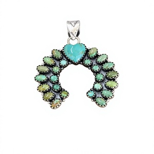 Pendentif Naja en argent sterling fait main avec turquoise Kingman, signé Nizhoni, bijou artisanal du sud-ouest, cadeau - Product Image 1