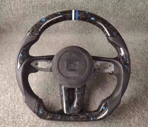 Volante de Cuero y Fibra de Carbono Personalizado para Ford <span class=keywords><strong>Mustang</strong></span> 2015 2016 2017 2018 2019 2020 2021 2022 GT Shelby - Product Image 2
