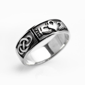 Anello alla Moda a Forma di Cuore, Design Minimalista ed Elegante, Gioiello da Indossare Quotidianamente per Donne - Product Image 6