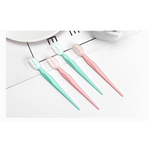 Lames de <span class=keywords><strong>rasoir</strong></span> inclinées en acier inoxydable pour femmes, pour l'exfoliation multifonctionnelle, le <span class=keywords><strong>dermaplaning</strong></span>, la coupe, le rasage, le soin du <span class=keywords><strong>visage</strong></span> - Product Image 5