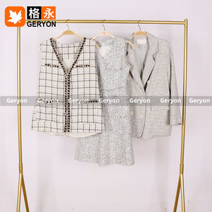 Drappi di Tweed usati francesi - Product Image 3