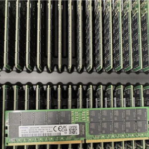 M321R4GA3BB6-CQKVS 32G 4800 ECC DDR5 RDIMM Módulo de Memoria RAM para Servidor en Stock - Product Image 2