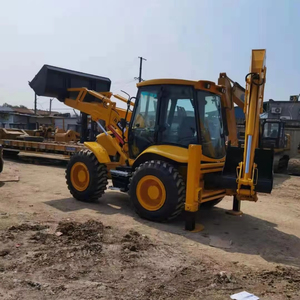 Retroexcavadora JCB 4CX Usada, Modelo 2023, Caja de Cambios con Capacidad de Carga Nominal de 45 Toneladas, Maquinaria de Construcción - Product Image 1