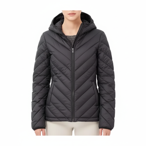 Parka acolchada personalizada OEM ODM al por mayor para niñas chaqueta acolchada de invierno con capucha de burbuja chaqueta gruesa cálida de manga larga para mujeres - Product Image 1