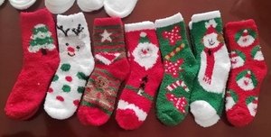 Chaussettes pantoufles en polaire douillettes de Noël, idées cadeaux amusantes pour la fête des Mères, les meilleures mamans, les femmes, cadeaux promotionnels d'anniversaire - Product Image 2