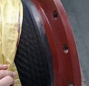 <span class=keywords><strong>Tuyau</strong></span> d'<span class=keywords><strong>aspiration</strong></span> et de drainage industriel résistant à l'usure de 4/6/8 pouces, grand <span class=keywords><strong>diamètre</strong></span> avec renfort en fil d'acier, bride en caoutchouc - Product Image 2