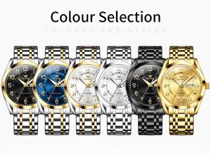 Olevs 3666, reloj de cuarzo de moda para hombre, esfera con números arábigos, escala dual, 30M, manecillas luminosas impermeables, visualización de fecha y semana - Product Image 6