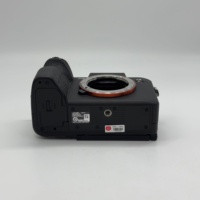 Appareil photo hybride plein format Sony Alpha 7R V A7R5 en gros, 61,0 MP, autofocus IA, vidéo 8K, IBIS 8 fentes, fournitures professionnelles pour studio