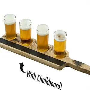 定制木制啤酒飞行，配有3 4 6 8杯和黑板品尝服务套装相思木啤酒采样器桨板