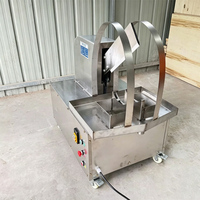 Direct van de fabrikant: op maat gemaakte spanning, verticale automatische kokosnootschil- en snijmachine, motor met 1 jaar garantie voor fruitteelt op boerderijen