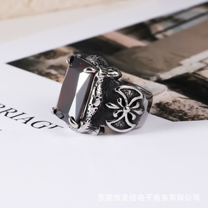 Bague en acier titane pour homme, incrustation géométrique de rubis, design croix SA241, bijoux cadeau - Product Image 5