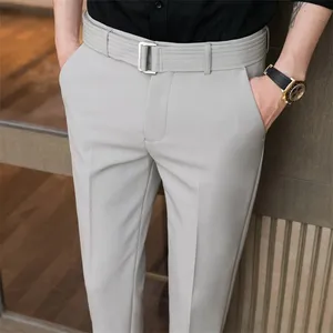 Sommer neue Stretch hose für Männer Koreanische Version schlanke Füße 9 Neun-Punkt-Hose Britische Freizeit hose