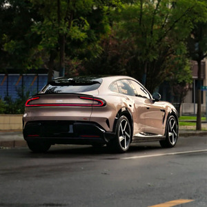 Nueva Película Adhesiva para Vehículos <span class=keywords><strong>Xiaomi</strong></span> Flowing Gold Pink PET, Aumenta el Brillo, Vinilo para Automóviles, Película Brillante para Cambiar el Color de la Carrocería - Product Image 3