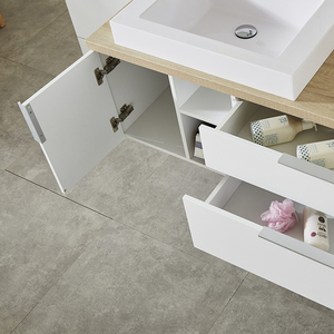 Mobili da Bagno Sospesi di Lusso con Lavabo in Ceramica e Funzione di Chiusura Morbida per Camere da Letto - Product Image 3