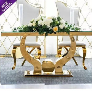 Juego de Mesas de Comedor de Lujo para Bodas y Eventos, con Cubierta de Vidrio Blanco, Patas de Acero Inoxidable Chapadas en Oro, 6 Sillas - Product Image 1