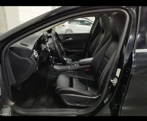 <span class=keywords><strong>Mercedes</strong></span>-Benz GLA200 d'occasion <span class=keywords><strong>2016</strong></span> 1.6T SUV LHD Prêt à être expédié FOB - Product Image 3