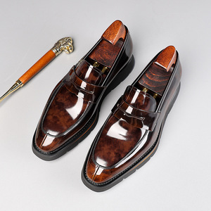 Chaussures de conduite carrées haut de gamme personnalisées pour l'automne, décontractées à semelle plate, en cuir de haute qualité, avec boucle amovible et antidérapantes - Product Image 1