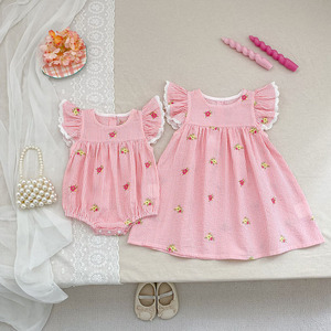 Combinaison-pantalon pour bébé fille à rayures florales d'été avec manches bouffantes, jupe en coton, style occidental, vêtements pour sœurs, vêtements pour enfants - Product Image 1