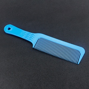 <span class=keywords><strong>Peigne</strong></span> de coupe de cheveux personnalisé avec couleur et logo, <span class=keywords><strong>peigne</strong></span> de coupe plat, <span class=keywords><strong>peigne</strong></span> de coupe en fibre de carbone pour les coupes de cheveux - Product Image 6