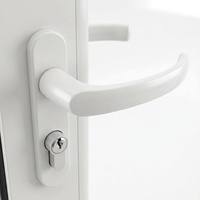 Portes pliantes équilibrées à double vitrage en verre trempé, isolation thermique, maintien du confort intérieur au chaud en hiver et au frais en été, réduction des factures d'énergie