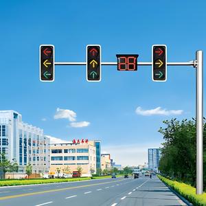 Poteau de signalisation routière en acier galvanisé à LED solaire extérieur pour utilisation routière - Product Image 2