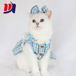 Vêtements pour animaux de compagnie en gros : Robes à carreaux avec nœud pour petits chiots et chatons - Product Image 1