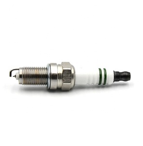 Pièces automobiles en gros à prix réduit, 2-8 bougies de rechange, bougie d'allumage Iridium ZXU20PR11 09482-00602 <span class=keywords><strong>pour</strong></span> Suzuki Swift Alto Celerio - Product Image 3