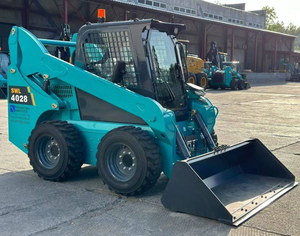 Mini-chargeuse compacte sur pneus SWL4038 pour travaux de construction, avec moteur diesel haute puissance, moteur et pompe PLC - Product Image 5