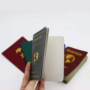 Passeport personnalisé avec estampage à chaud doré, reliure parfaite, pour les fans, les anniversaires d'animaux <span class=keywords><strong>de</strong></span> compagnie, les voyages et les accessoires <span class=keywords><strong>de</strong></span> cinéma - Product Image 6
