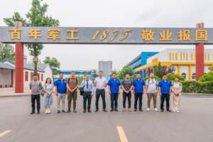 Sigillante per Veicoli AM-140E: Bassa Fluidità, Alta Tixotropia, Forte Adesione. - Product Image 6