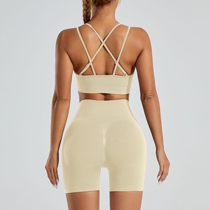 Nuevo conjunto deportivo transfronterizo: sujetador deportivo sin costuras con efecto <span class=keywords><strong>push</strong></span>-<span class=keywords><strong>up</strong></span>, pantalones de yoga de <span class=keywords><strong>cintura</strong></span> <span class=keywords><strong>alta</strong></span> con efecto levanta glúteos, ropa para correr y fitness. - Product Image 3