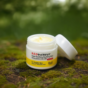 Crema Reparadora y Calmante Dr.G R.E.D Blemish Repair 50ml Para Piel con Problemas, Vitamina C, Ácido Tranexámico - Product Image 3