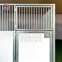 Box de chevaux économique, préfabriqué, temporaire, avec panneaux en HDPE, sans toit