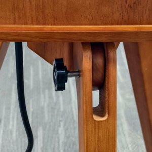 Cabina de fotos de madera Estilo rural vintage Compre una máquina de cabina de fotos con soporte para impresora - Product Image 3