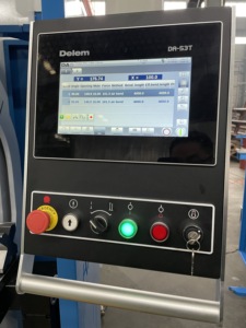 Ahyw CE giấy chứng nhận tấm kim loại Máy uốn 4 + 1 trục ép thủy lực phanh - Product Image 4