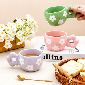 <b>Cute</b> Handcrafted Porcelain Coffee <b>Mugs</b> Custom Logo Korean-Style Floral Pattern High-Value Home Use Custom-Made Beige Floral - Product Image 1