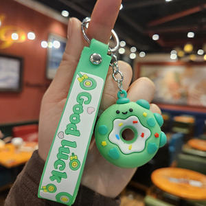 批发可爱促销礼品创意时尚橡胶3D卡通娃娃甜甜圈钥匙扣包挂件 - Product Image 5