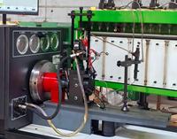 Máquina de Calibración de Inyección de Combustible Diésel Multifuncional de Riel Común para Pruebas de Bombas e Inyectores Diésel, 1 Año de Garantía