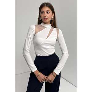 Blusa Blanca Asimétrica Elegante con Detalle de Malla Transparente para Mujer, Ideal para Fiestas - Product Image 1