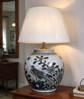 Lampe de table en céramique rustique peinte à la main, motif paon et fleurs, style antique, pour salon, villa, hôtel, décoration