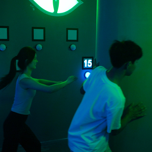 Jeux actifs d'intérieur multijoueurs pour le team building : Jeu de cache-caches, <span class=keywords><strong>Escape</strong></span> <span class=keywords><strong>Game</strong></span>, Salle de capture interactive, Zones d'<span class=keywords><strong>aventure</strong></span> numériques - Product Image 3