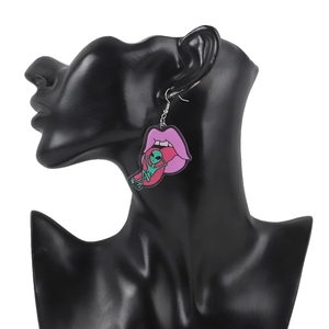 Hipérbole parodia universo colgante resina pendientes coloridos Radial UFO Aliens <span class=keywords><strong>boca</strong></span> letra acrílico gota pendientes moda - Product Image 6