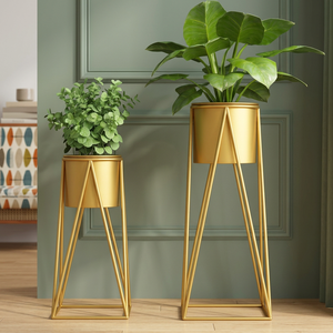 Maceta de Metal Dorada de Lujo, Macetero de Hierro con Recubrimiento en Polvo para Plantas de Interior y Exterior, Decoración para Hogar, Jardín y Hotel - Product Image 4
