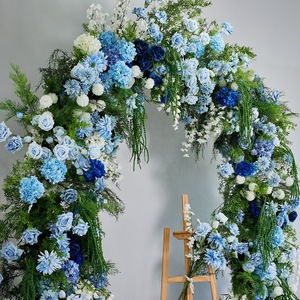 Décor floral pour scène de demande en mariage, idéal pour une demande en mariage romantique, une surprise et une scène de confession. - Product Image 4