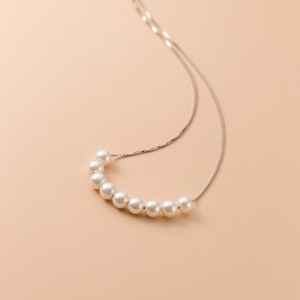 สร้อยคอเงินแท้ S925 ดีไซน์มินิมอล หรูหรา แบบโซ่คล้องไหปลาร้า ดีไซน์เฉพาะตัว ประดับมุก รุ่น Y01885 - Product Image 1