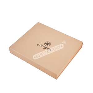 Caja Rígida Estilo Libro Corto, Empaque de Cartón Personalizado con Cierre Magnético para Regalos de Cosméticos y Accesorios Pequeños - Product Image 4